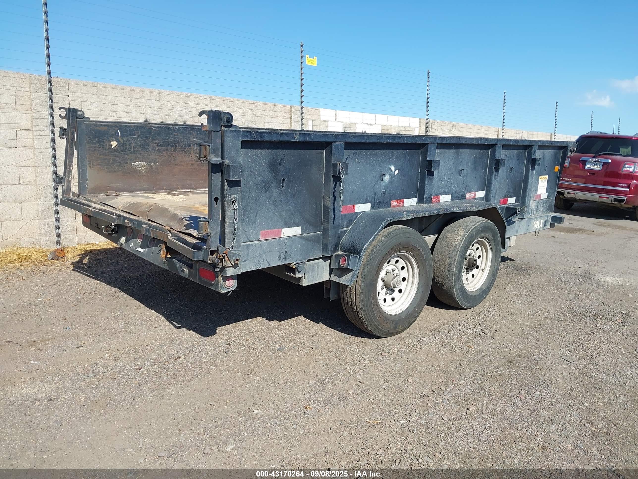2015 PJ Pj — VIN 4P5D91620F1234346 — photo 4